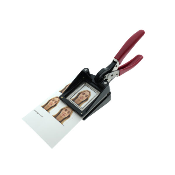 ID-photo cutter